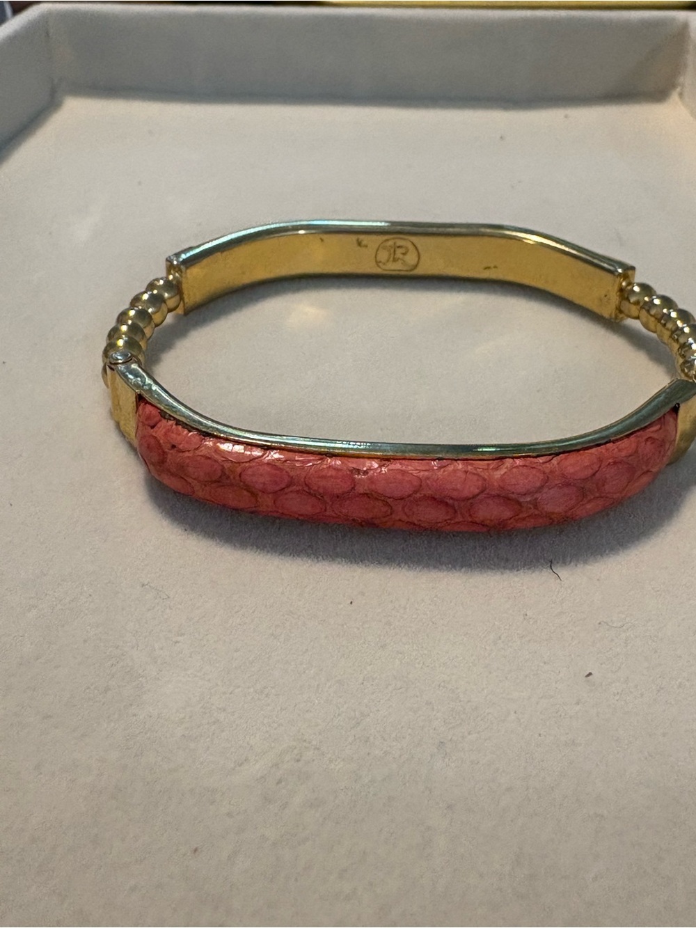 Vintage Joan rivers textured bangle